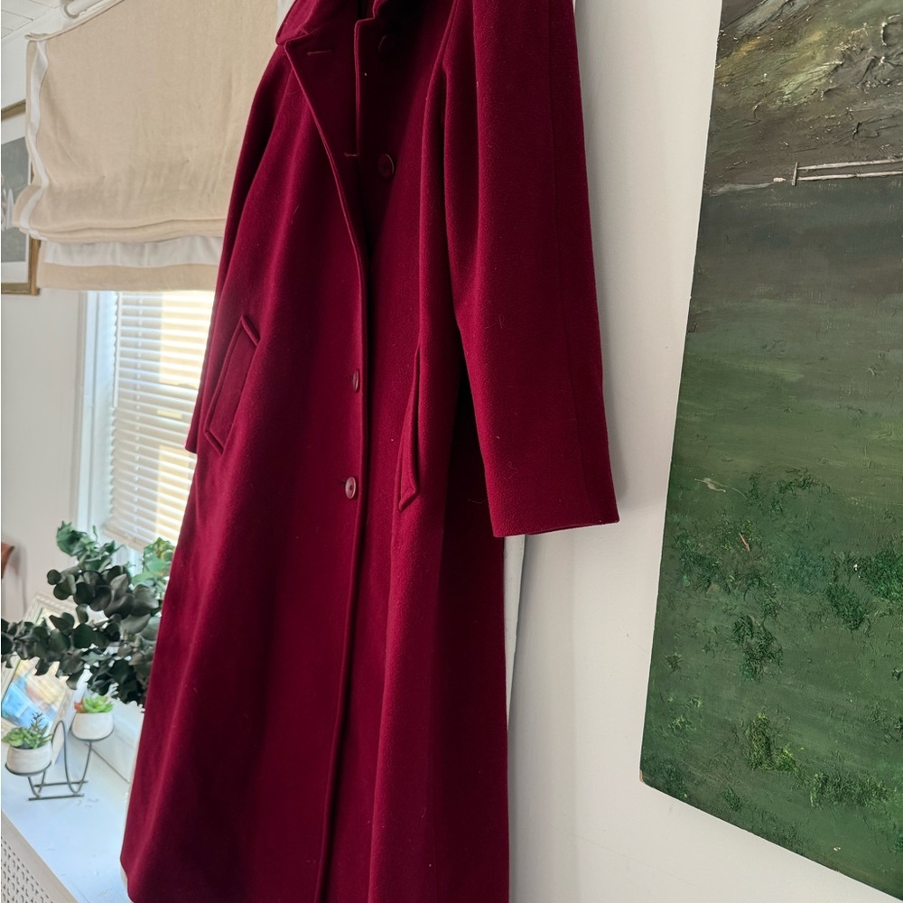 Coat Women's Burgundy Coat Wool/Cashmere Coat with Fur Collar, Mallia - Picture 5 of 7